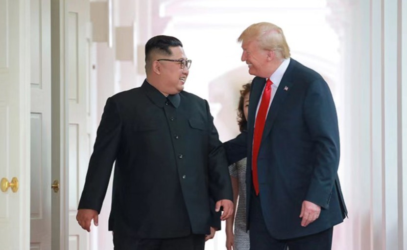 被起诉也要带走与金正恩的“情书”，特朗普为啥被FBI抄家？