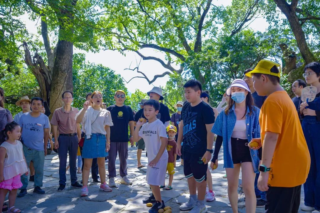 秋天从这里开始！第八届中国（篁岭）晒秋文化季启幕