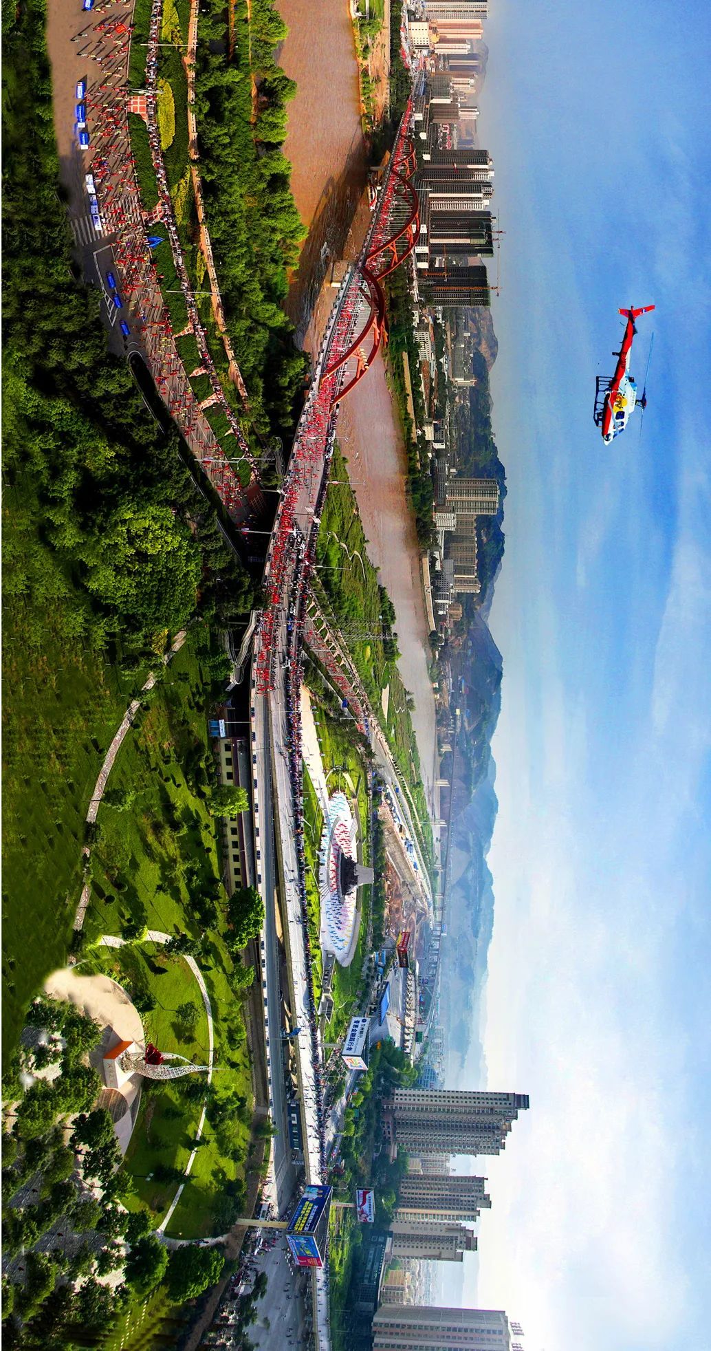 刚从疫情中苏醒的兰州传来照片