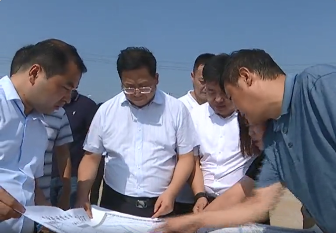西安市高陵区长邹晓刚调研高陵区交通重点建设项目