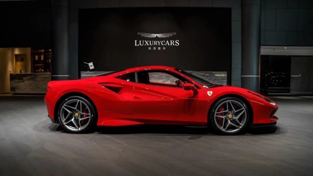 2022款法拉利中国 现车优惠 店里提车_凤凰网汽车_凤凰网