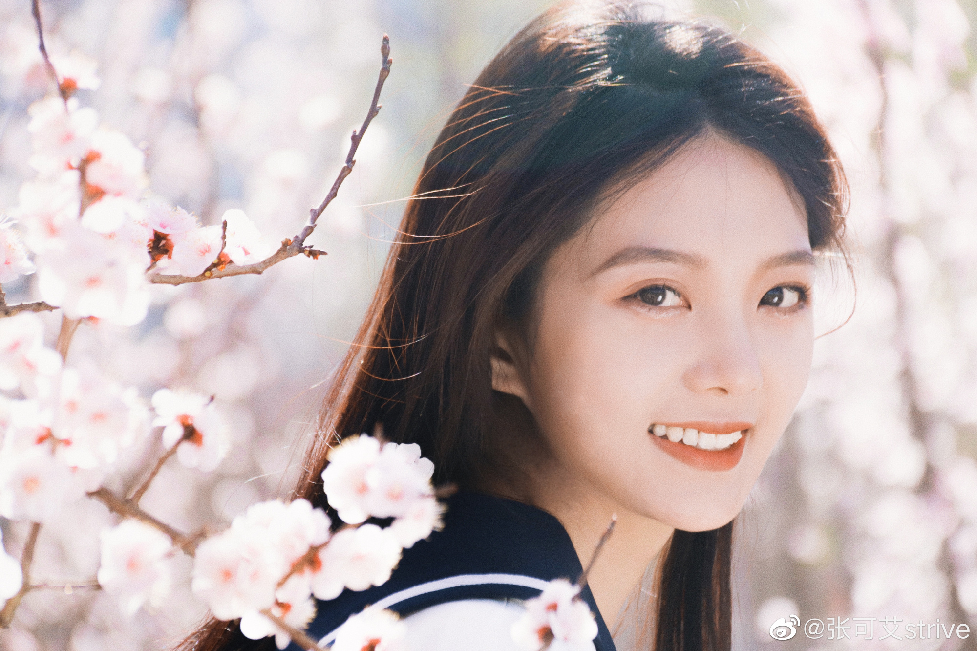 张可艾《亲爱的小美人鱼》开播,本色出演青春美少女尽显元气_凤凰网