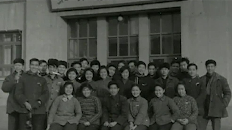 上世纪八十年代，考入北京广播学院的新生都曾收到一封来自学校的公开信