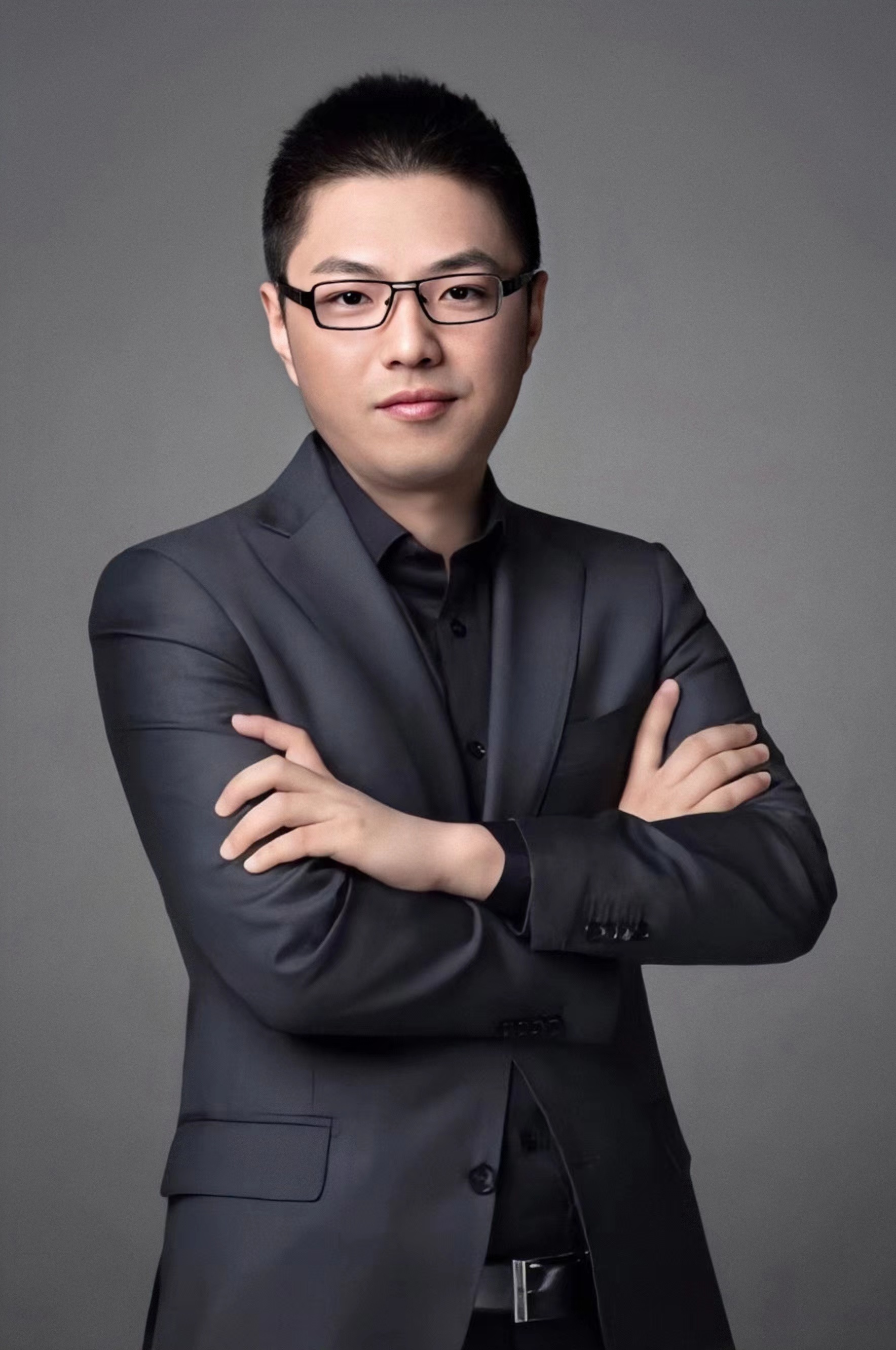 对话点滴能源创始人兼CEO钱挺：逐浪万亿能源互联网产业，技术创新与模式创新缺一不可！凤凰网江苏_凤凰网