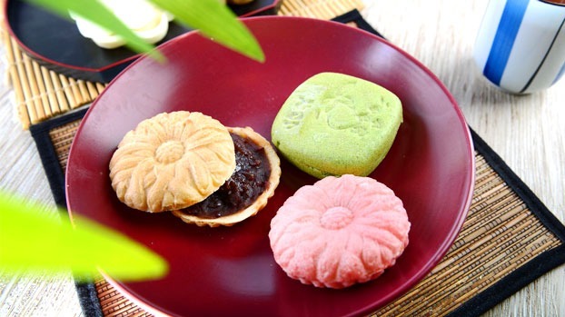台湾摩那卡饼别称“最中饼”:起源于日本皇室,是赏月宴会必备点心_凤凰网视频_凤凰网