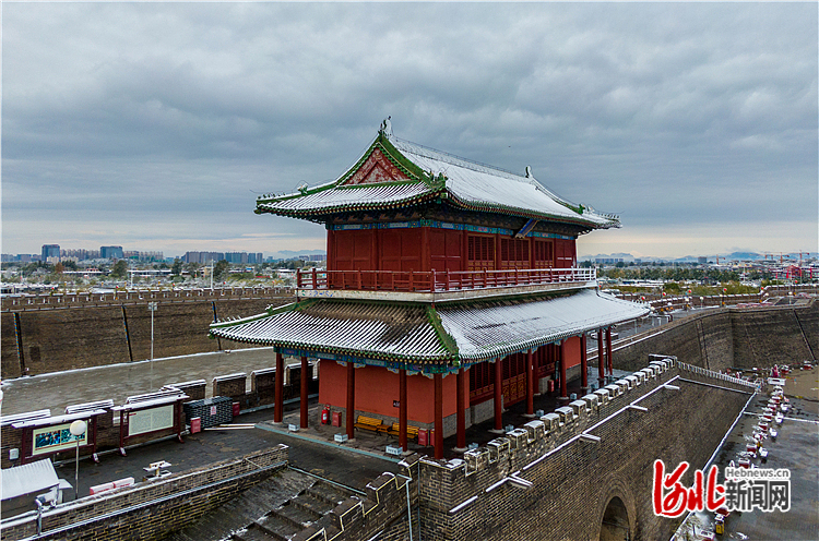 立冬日古城正定迎初雪01(11188430)-20220819050114.jpg