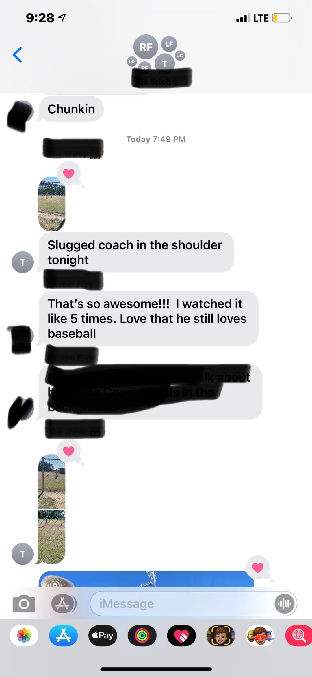 为了短信框的颜色,谷歌建了个网站“骂”苹果? 第8张-心情说说 苹果论坛里有人抱怨群聊里的小图点开后无法放大。可能的原因是群组里有人没有使用iMessage。该情况下图片会默认以SMS/MMS标准发送丨Westfc10/apple.com