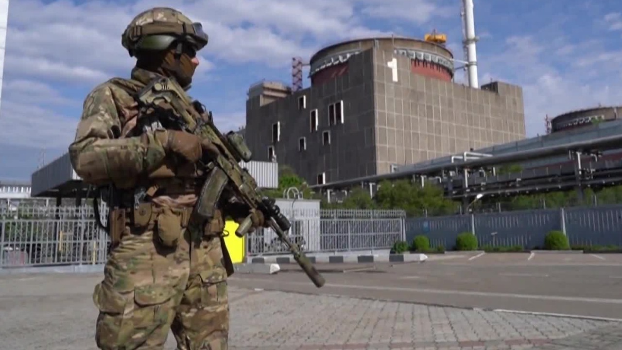 扎波罗热核电站危机，能否成为促进俄乌重新开启和谈的契机？_凤凰网视频_凤凰网