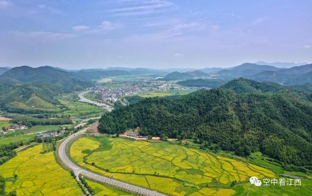 地点：上饶市铅山县 丁铭华 摄