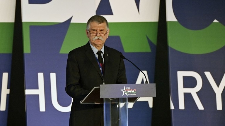 匈牙利议会议长：对俄制裁大错特错 会摧毁欧盟经济