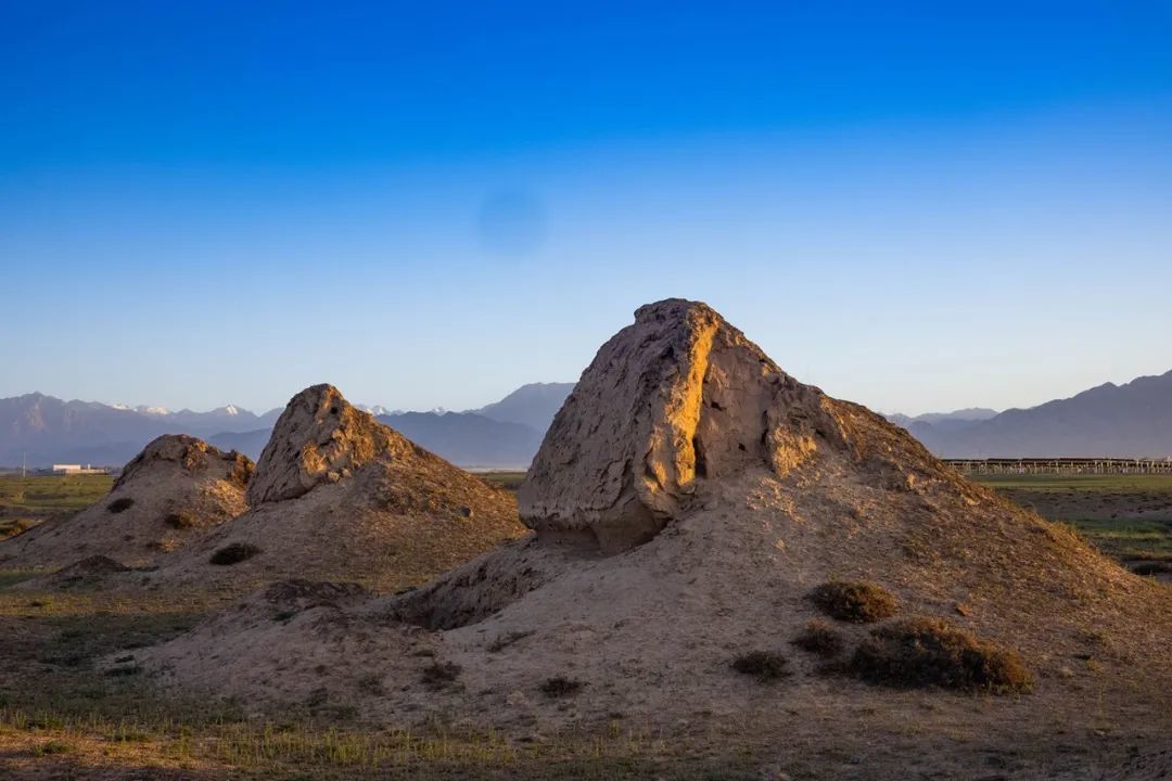 形体基本完整的第四个烟墩