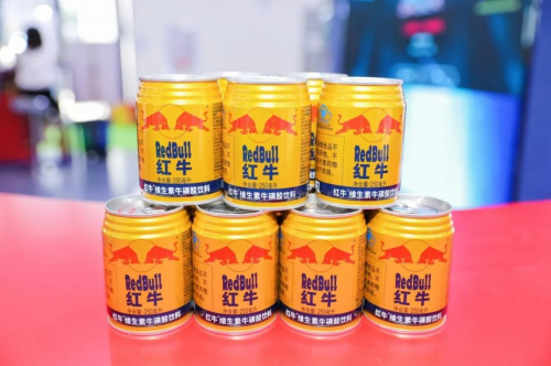 泰国饮料排行榜_2022泰国富豪榜:第3名靠啤酒发家,第2名被称饮料大王,榜首是谁(2)