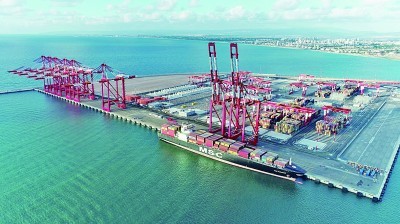 海法新港码头 王炯供图