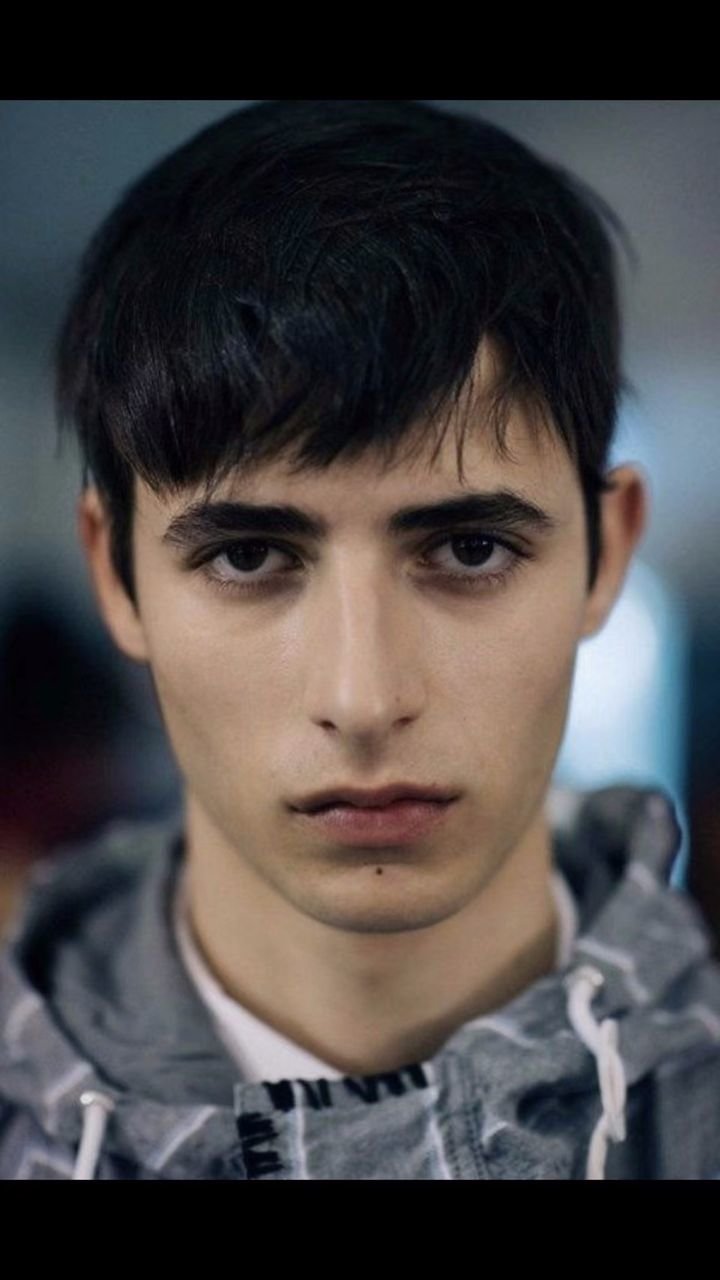 西班牙国草,直击你的心巴 #模特时刻 被爱马仕力捧的 #男模 oscar