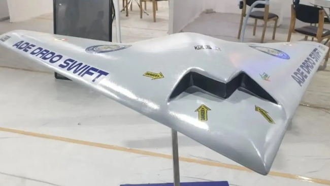 印度隐身无人机首飞 起飞重量1吨使用俄制发动机