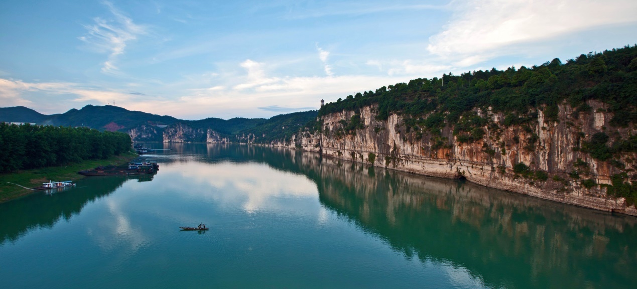 泸溪沅水十里画壁