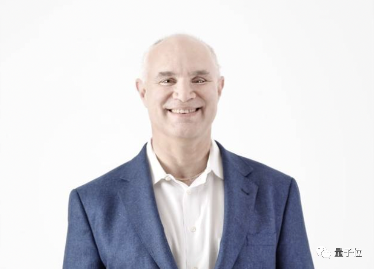 AR隐形眼镜来了!一部手机的价格 正式开启人体佩戴测试 第12张-心情说说 AR隐形眼镜来了!一部手机的价格 正式开启人体佩戴测试 第12张