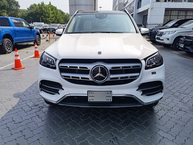 21款奔驰gls580堪称越野车中的典范