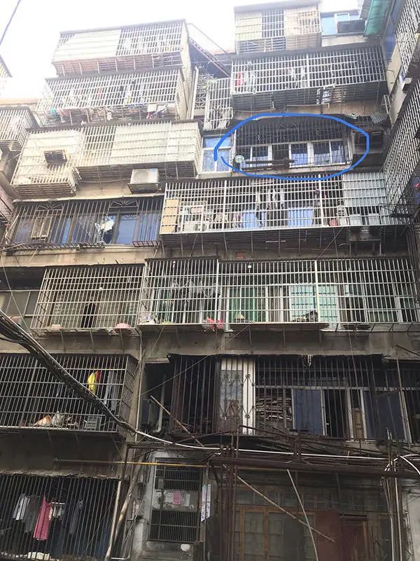 &middot;案件发生地