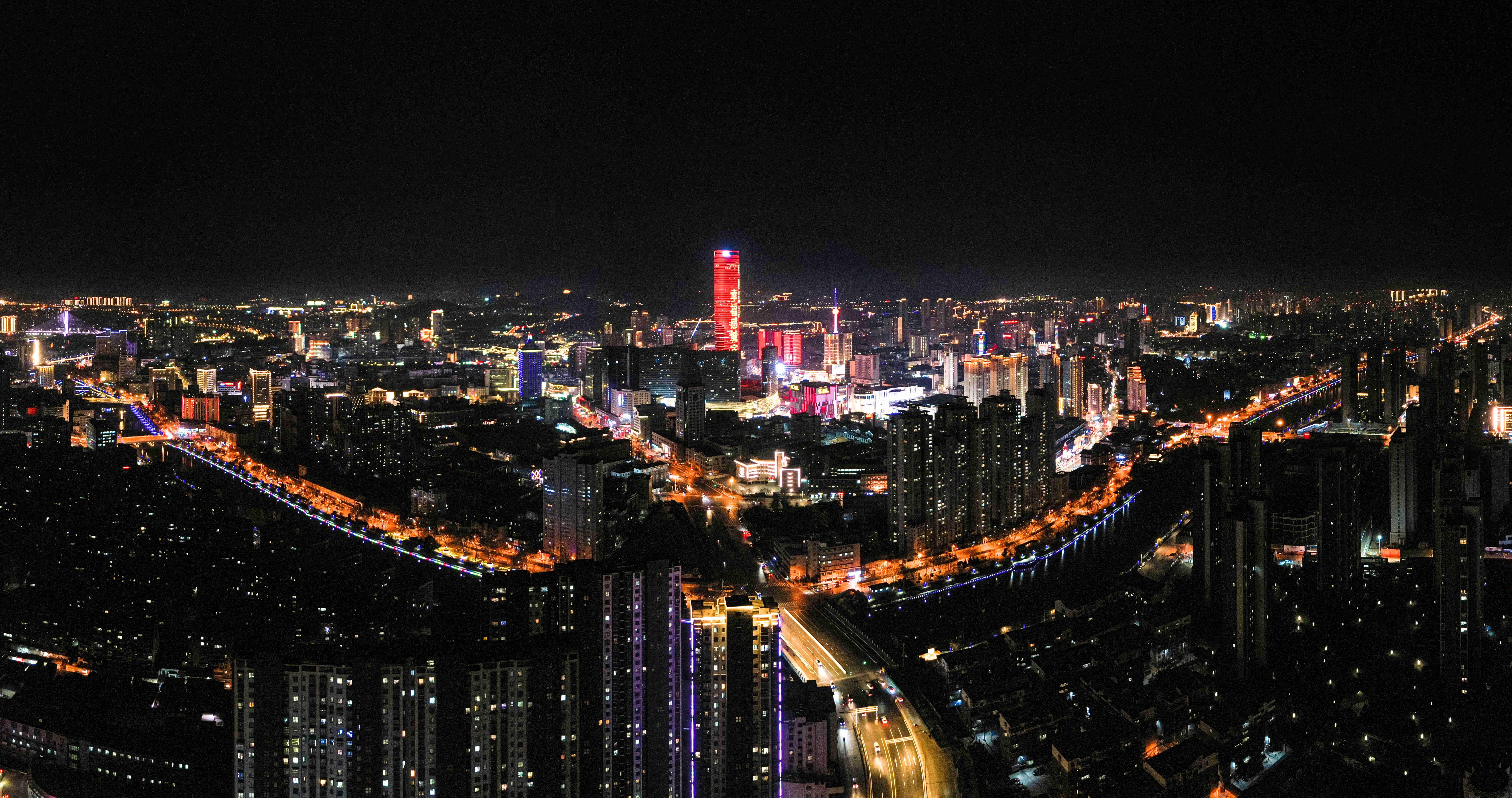 闯关过坎鼓楼区奋力急行决胜段