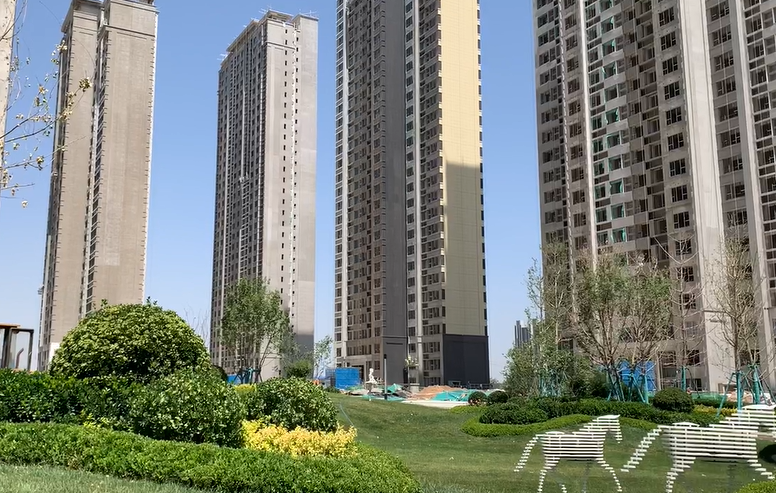 保利·大都汇丨全龄共享园林,藏着每位家庭成员的乐趣 ——凤凰网房产