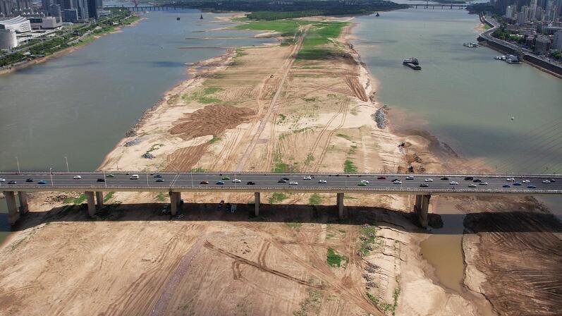 航拍赣江（南昌水投 供图）