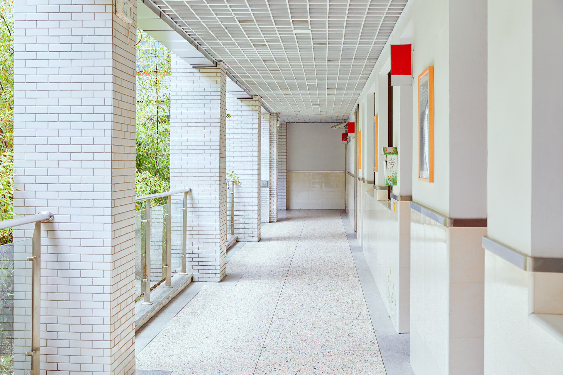 青岛立新小学扩建竣工 提供教育新资源