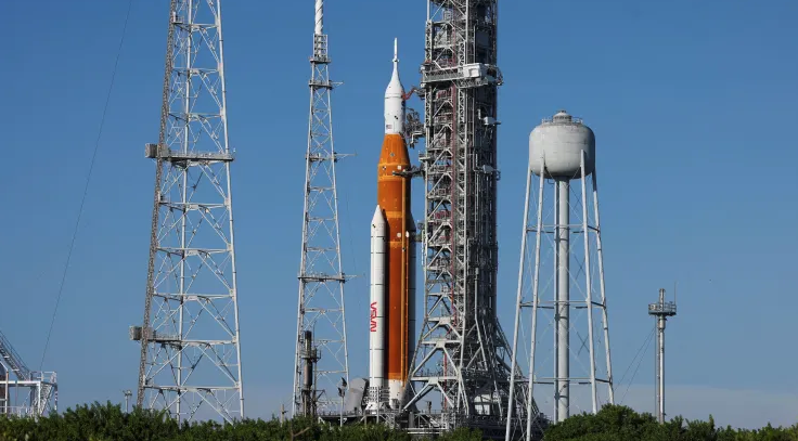 "太空发射系统"火箭