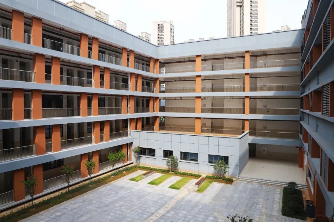 光谷喻家山学校.通讯员康鹏 张璨龙 摄