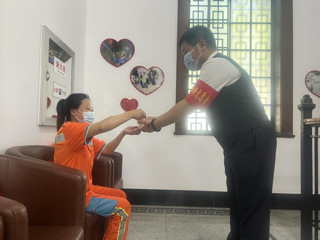 工行驿站 贴心为民