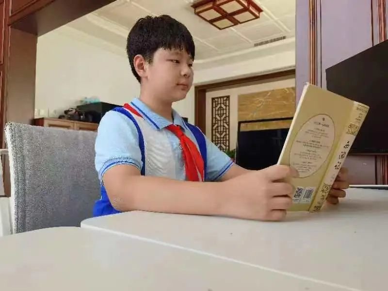 点赞！路北这位少年获宋庆龄奖学金