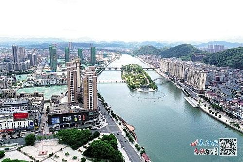 上饶市广丰区城区。视觉江西艾世民摄