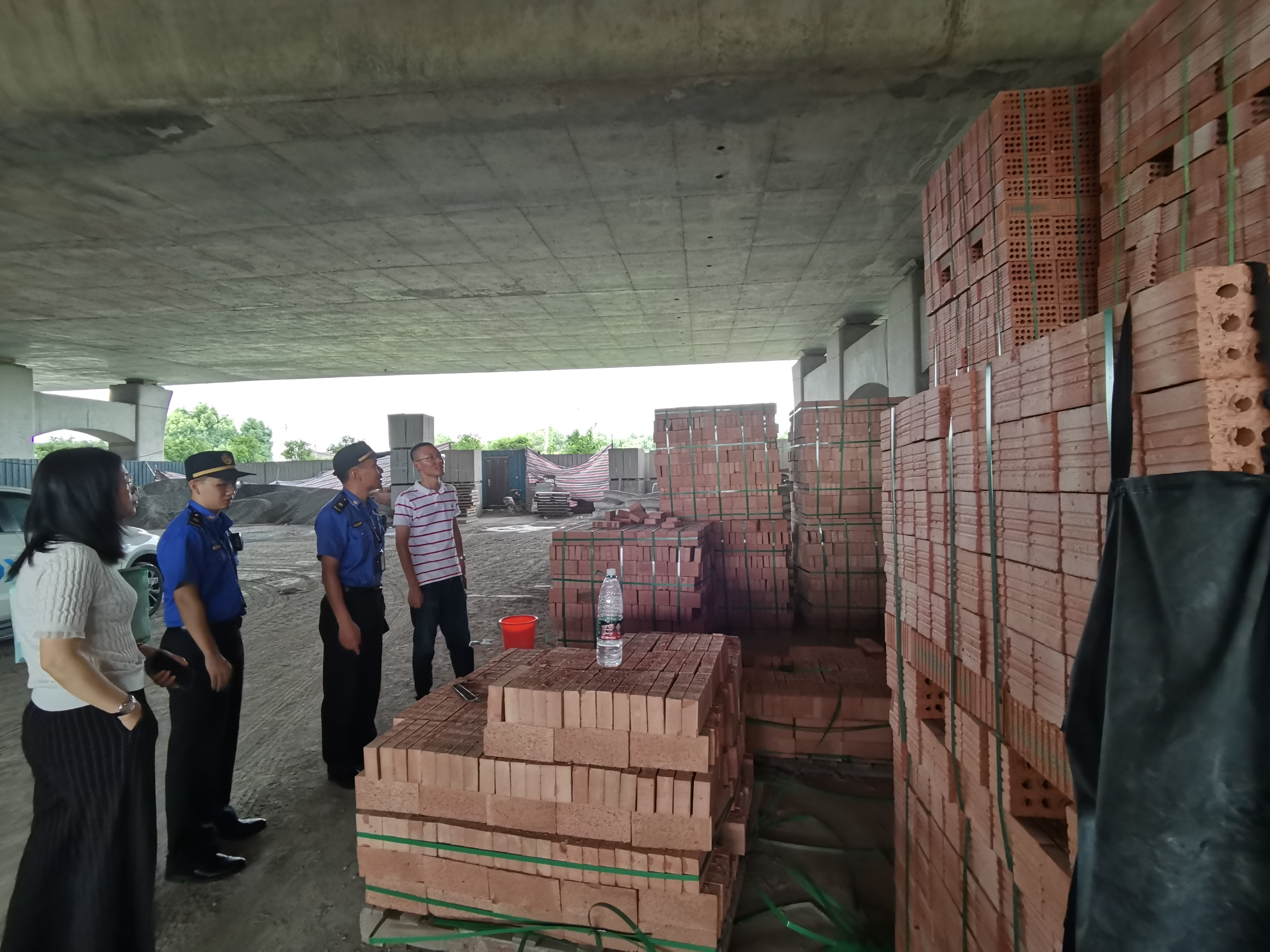 宁波首案 姜山镇综合行政执法队办理违法销售实心粘土砖案件