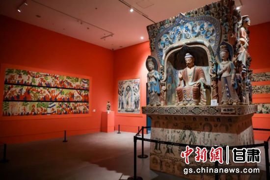 89月29日，“文明的印记——敦煌艺术大展”在北京民生现代美术馆揭幕。图为展览现场。