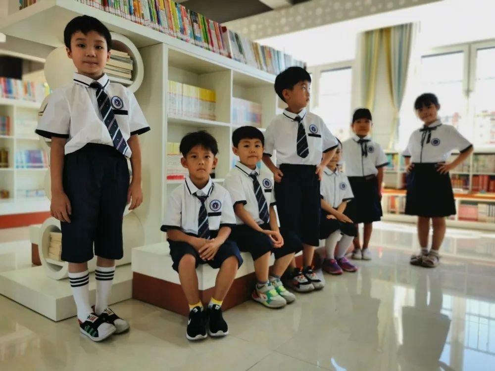 高颜值新校服！唐山市路北区14287名中小学生穿上免费校服凤凰网河北_凤凰网