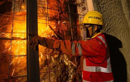 binary_middle (3).jpg