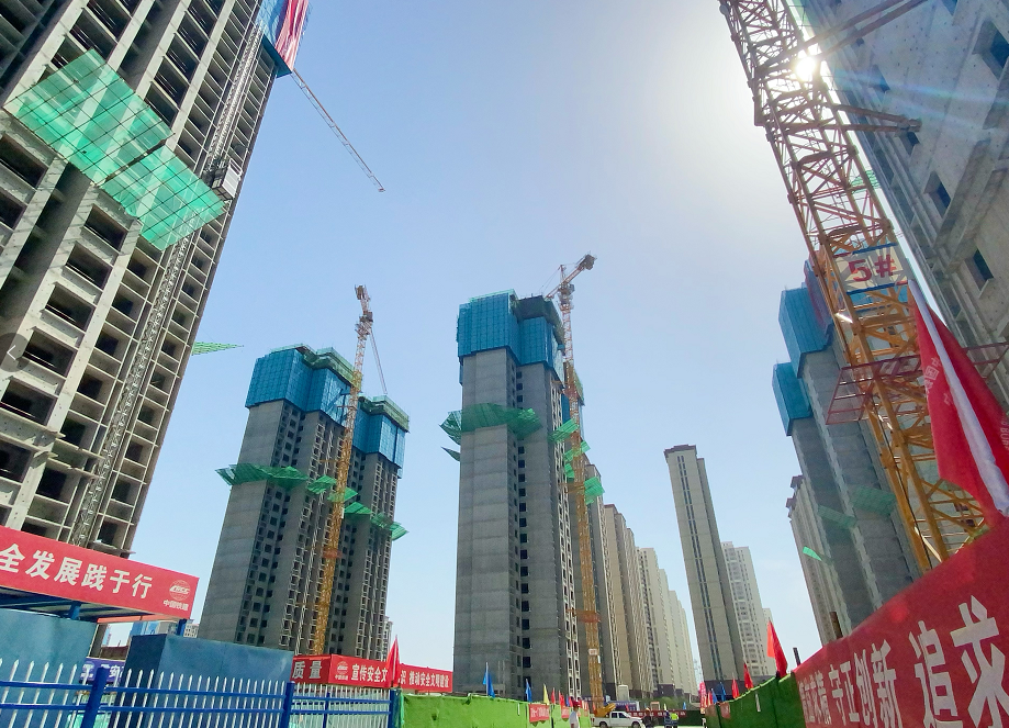 提前四个月！25万平方米保障房正式封顶