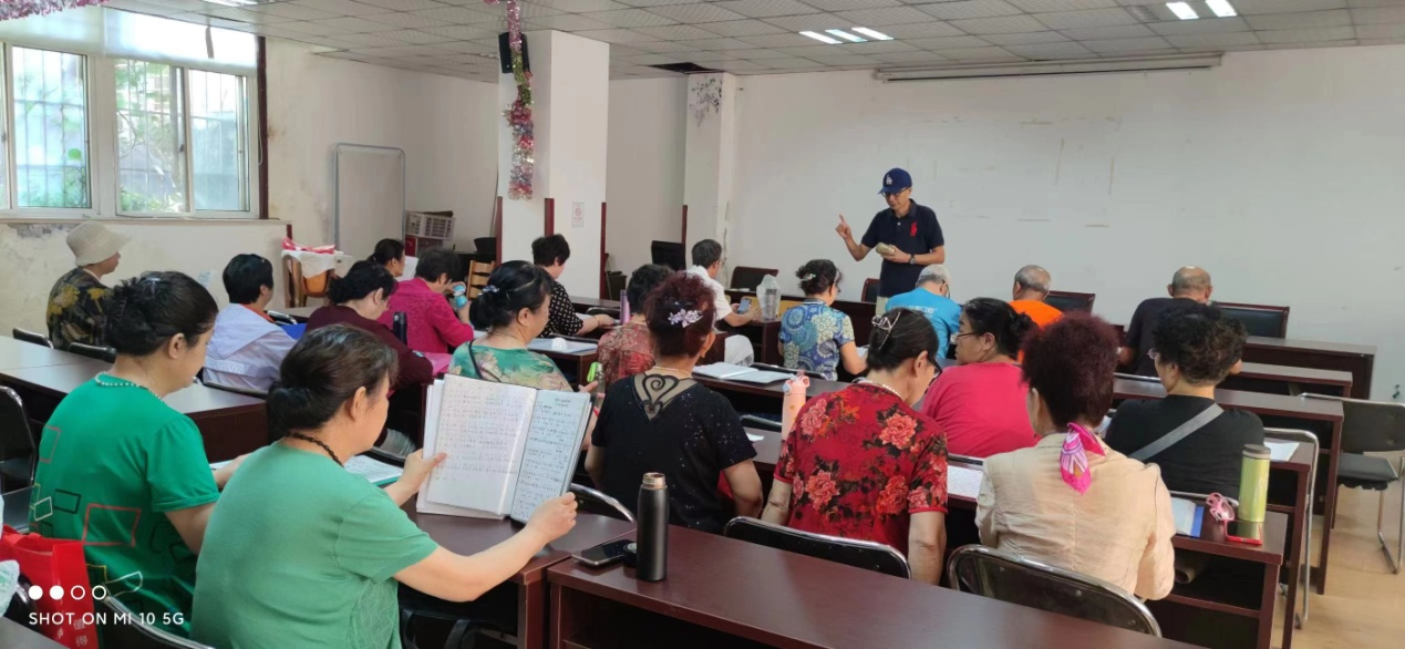 市北区登州路街道组织开展社区“四季欢歌”公益课堂活动