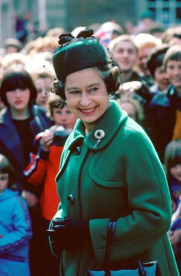 96岁英国女王去世：在位70年，其实她并不想戴王冠