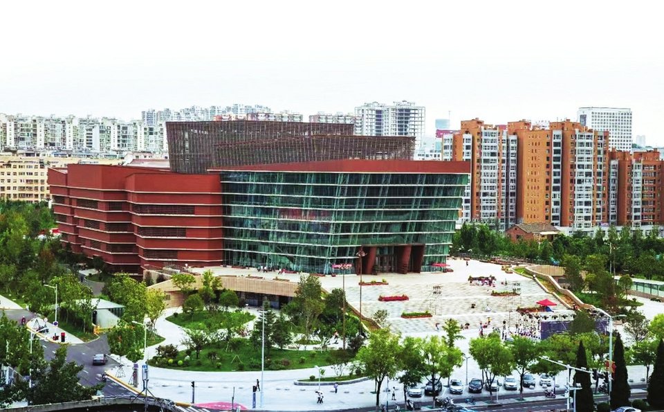 今年建成投入使用的晋城大剧院,经常举办各类文艺活动,丰富人民群众