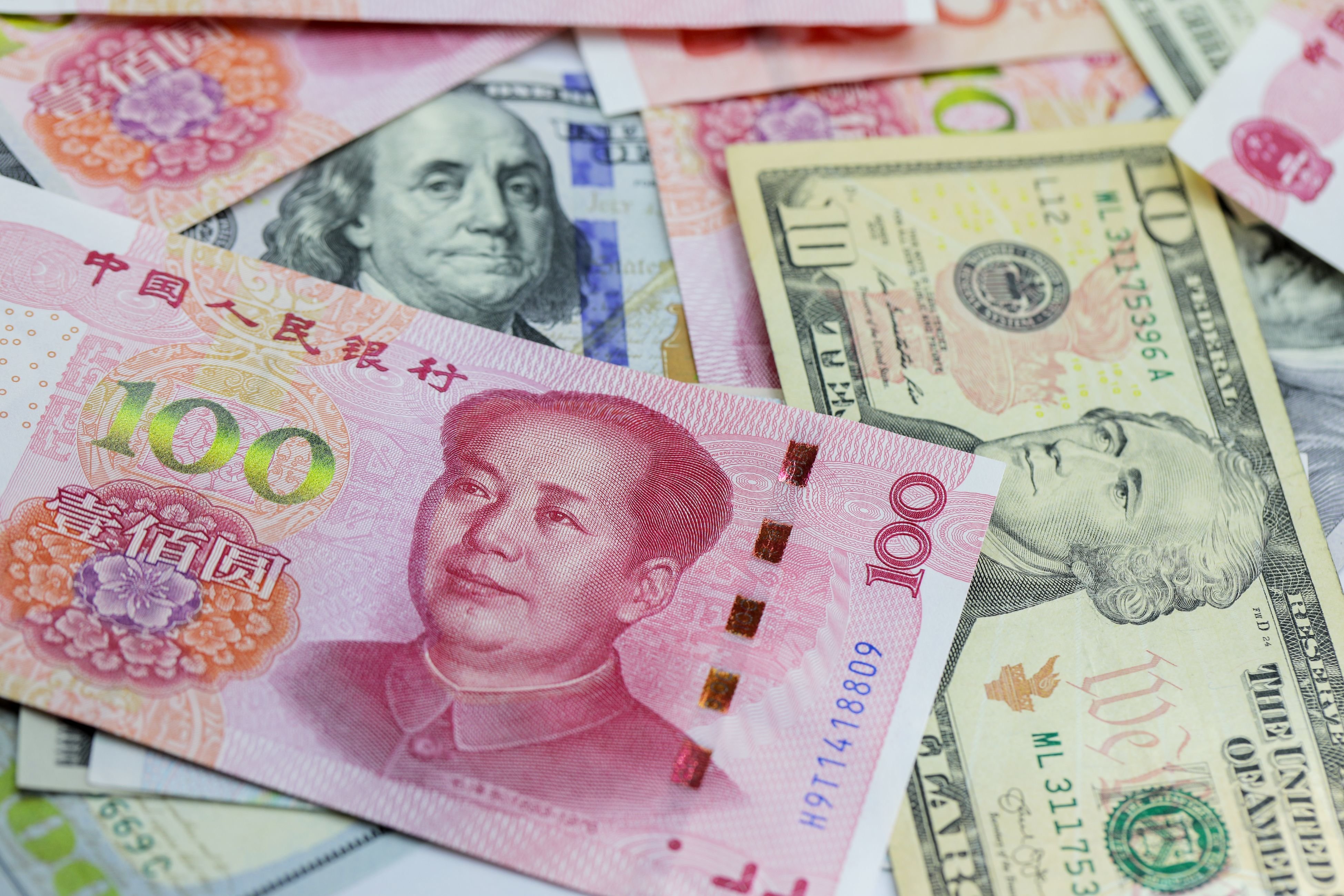 人民币汇率反弹至6.92水平分析称贬值压力减缓_凤凰网