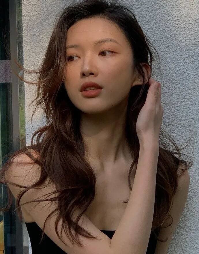 《心动的信号》里的美少女李万一,上镜一点都不崩_凤凰网
