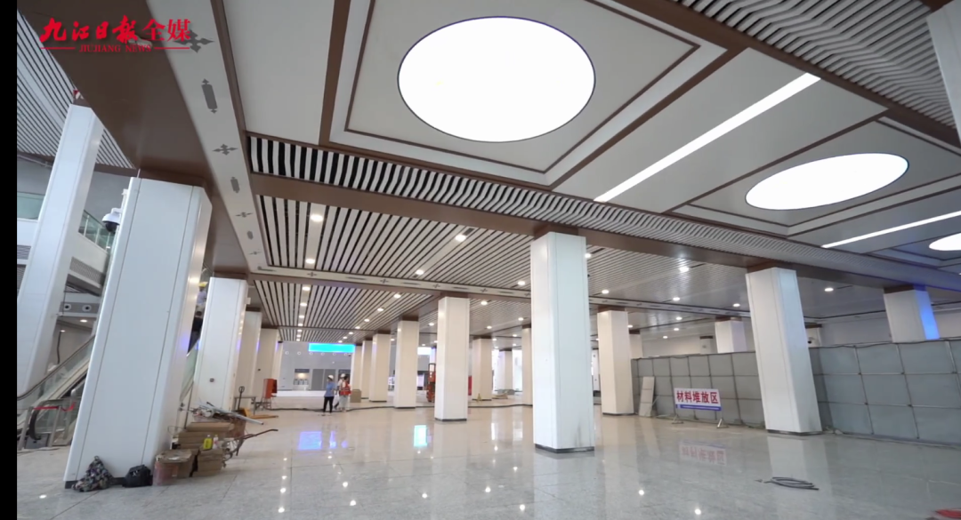 九江火车站站房改造即将结束 预计9月底投入使用