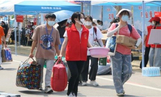 凝“新”聚力，以“心”相迎——景德镇学院喜迎2022级新生