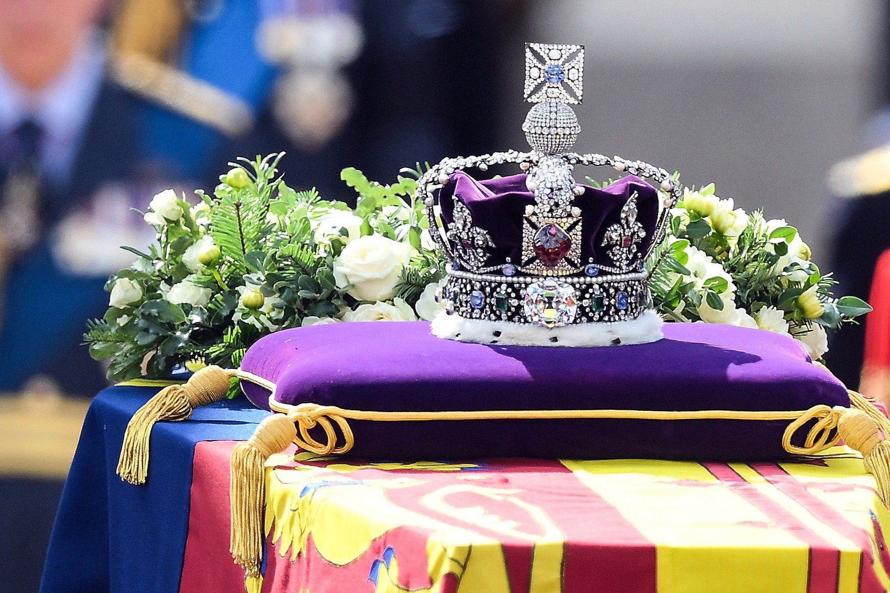 开通君主制与君主立宪制有什么区别