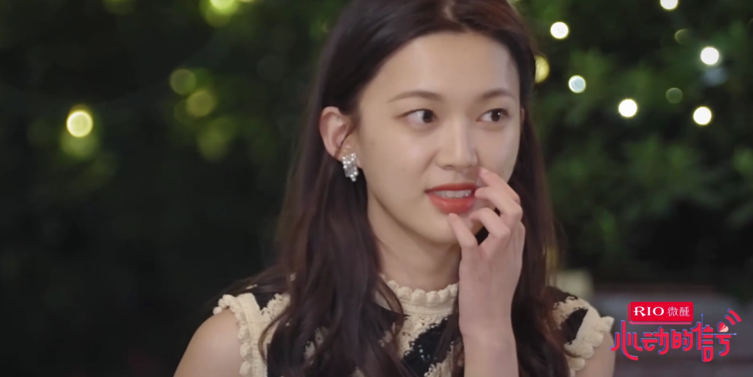 《心动的信号》里的美少女李万一,上镜一点都不崩_凤凰网