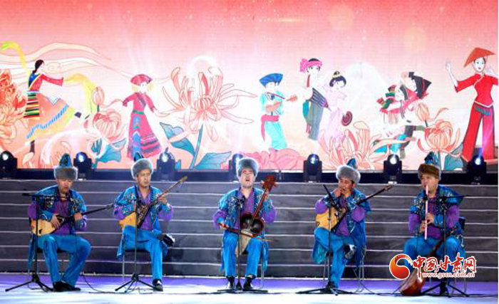 民歌《牧羊马》