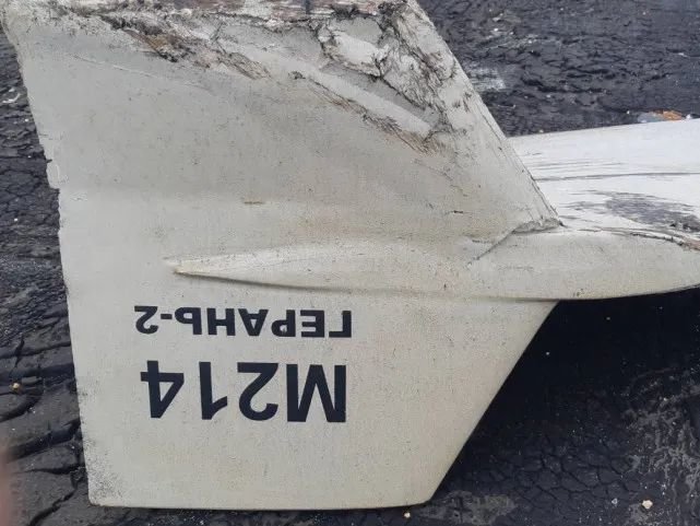 出现在乌克兰的伊朗“沙希德”-136自杀无人机。