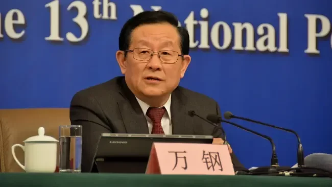 全国政协副主席万钢将出席安倍葬礼_凤凰网