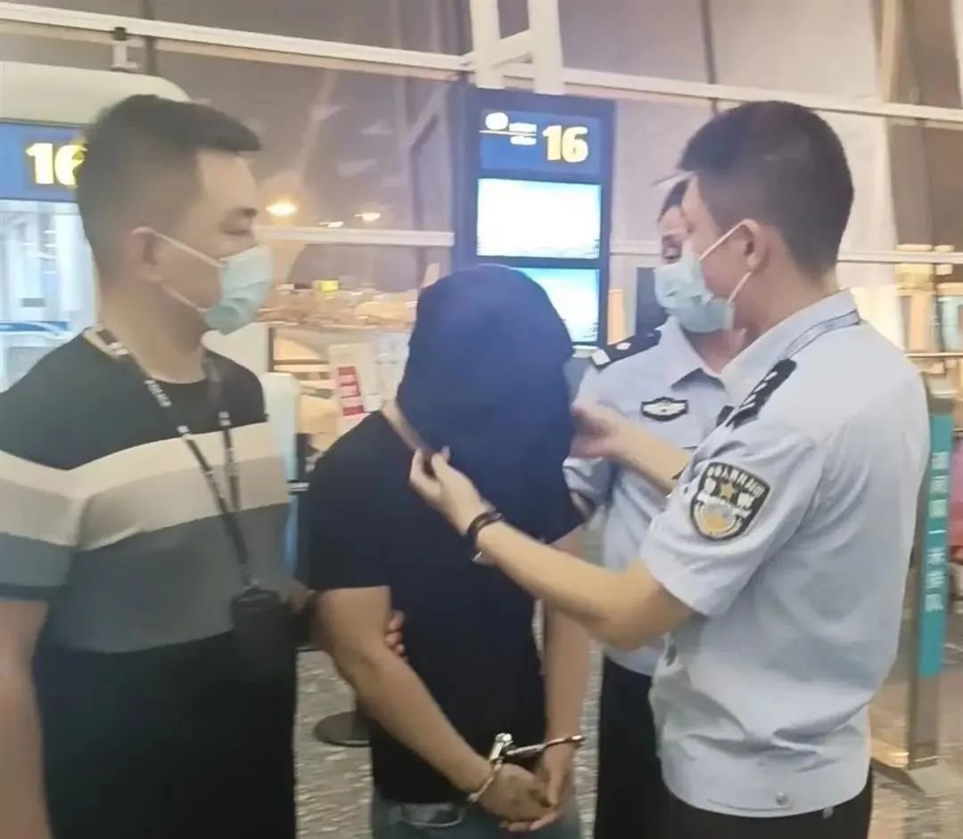 涉黑逃犯归案:宁愿回来坐牢都不想在缅北当‘猪仔’凤凰网湖北_凤凰网